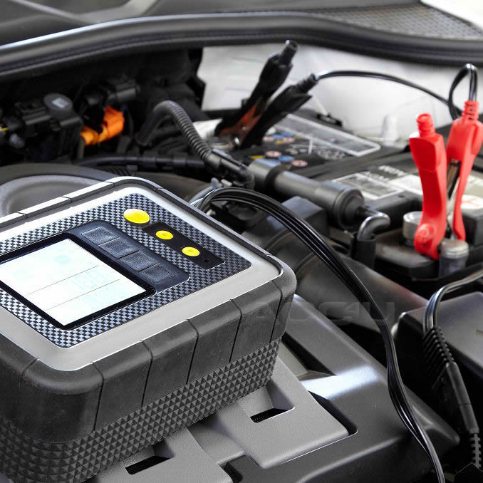 Ring RSC608 12v 8 Amp Car Van Intelligent Smart Battery Charger & Analyser Tester