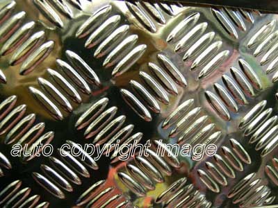 Shiny Silver Chrome Look Checker Style Effect Car Rubber Floor Mats Set of 4